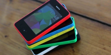 Nokia yeni akıllı telefonu Asha 501'i duyurdu