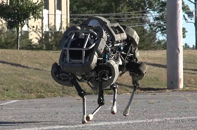 Boston Dynamics robot işini abarttı