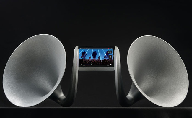 HTC-One-Gramohorn-II-siyah