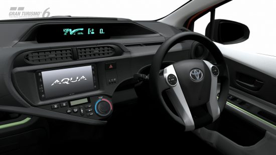 Toyota_Aqua_S_11_08