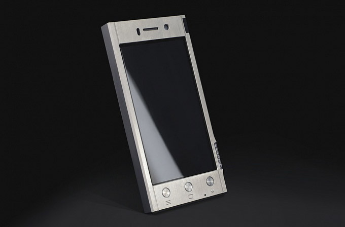 Radical R1 Gresso'dan titanyum kasalı akıllı telefon: Radical R1 - Hardware Plus - HWP