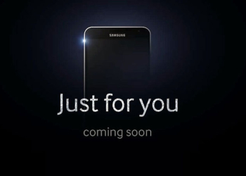 Samsung Galaxy J kendini gösterdi