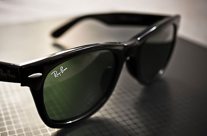 Ray-Ban Google Glass’a stil katacak