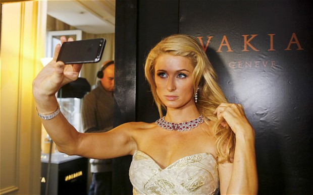 Apple selfie uygulamalarına özel bölüm açtı