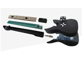 Dünyanın en küçük çalınabilen gitarı