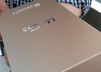 LG G3'ün altın renkli modeli onaylandı