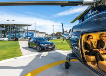 Mercedes-Benz'den helikopter hizmeti!