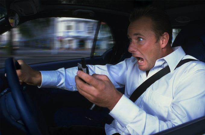cell phone driving