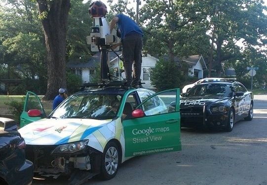 Google Car'ın çarptığı Dylan Case "Google'ın cebinden bunun için biraz para çıkar umarım" dedi.