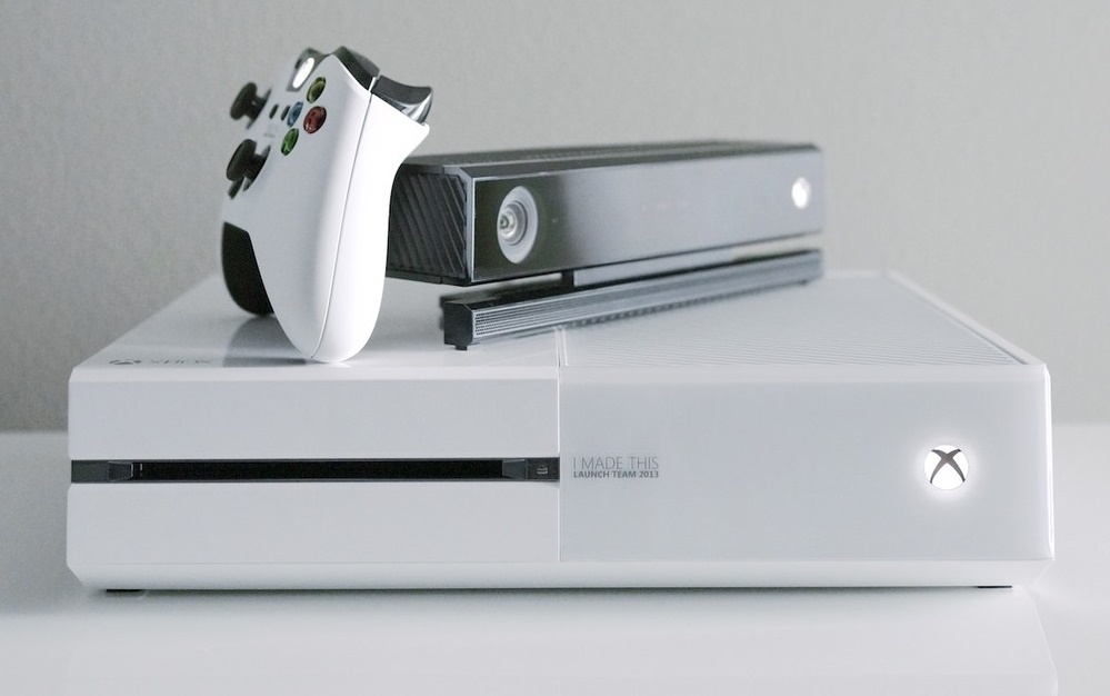 white-Xbox-one