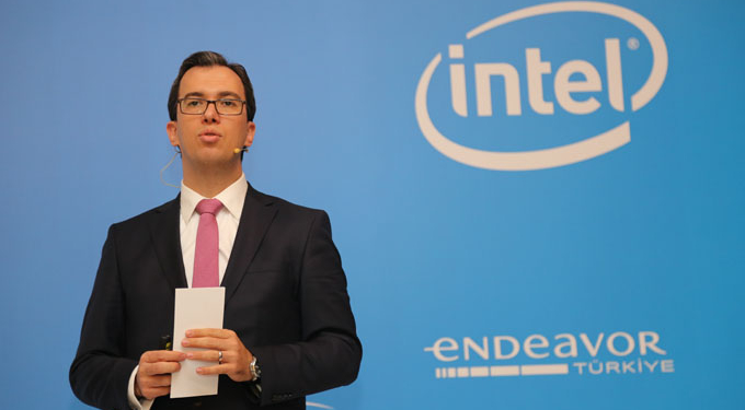 Intel'den en kapsamlı sosyal inovasyon projesi: Çözüm Kumbarası