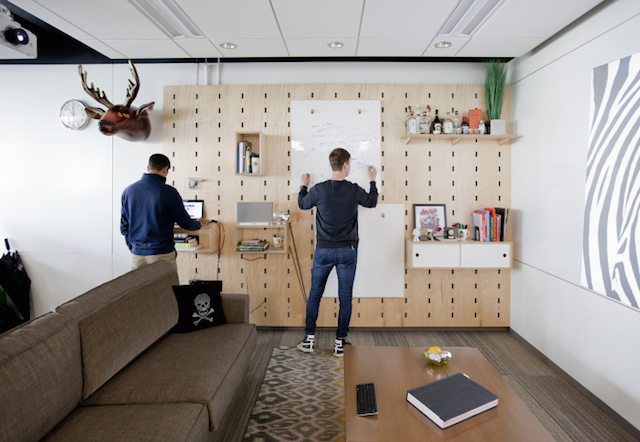 Inside-Microsoft-Office-6