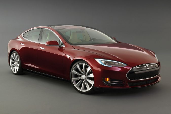 Tesla--Model-S-1