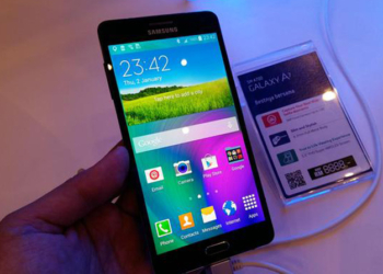 Samsung Galaxy A7 ilk kez resmi olarak görüntülendi