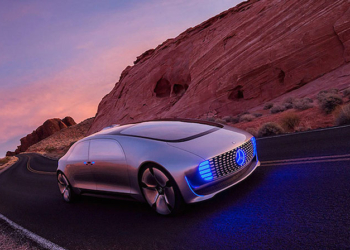 Mercedes-Benz, CES 2015'te fütüristik sürücüsüz aracını duyurdu