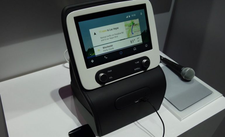 Panasonic entegre tablet ile araçlarda!