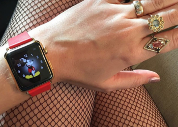 Katy Perry, ilk Apple Watch sahiplerinden biri oldu