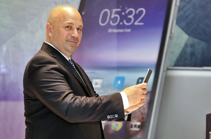 Turkcell Genel Müdürü Kaan Terzioğlu ile T60 hakkında konuştuk