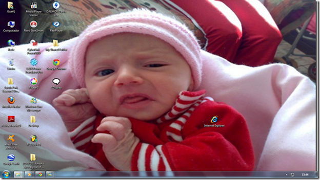 Baby-hates-Internet-Explorer_thumb