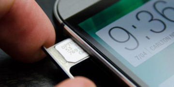 Apple ve Samsung, SIM'i kaldırmaya hazırlanıyor