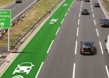 İngiltere'ye elektrikli araçları şarj eden yollar geliyor