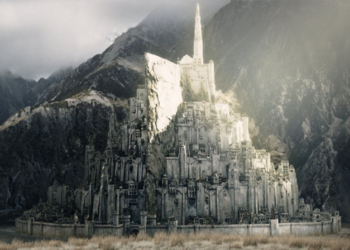 Minas-Tirith şehrinin gerçeğini yapmak için para topluyorlar