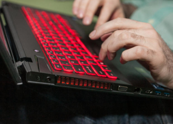 Asus oyuncu dizüstü pazarında lider konumda