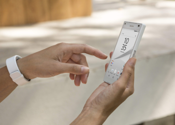 Sony Xperia Z5 satışı İngiltere'de başladı