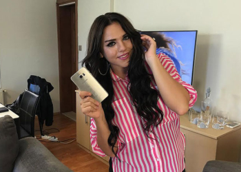 Kız Bakışı: Galaxy S6 Edge Plus (Esra Nur Türker)