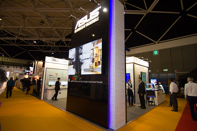 ASUS-Booth-exterior