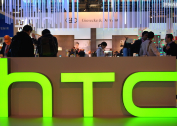 HTC Desire 10: HTC 10'nun Küçük Kardeşi