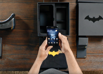 Batman Hayranlarına Özel Samsung Galaxy S7 Edge Injustice Sürümü