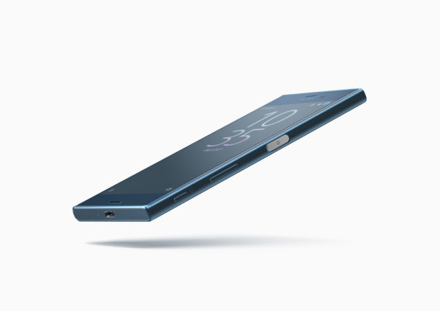 1472713657_Xperia_XZ_horizontal_full