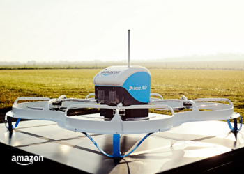 Amazon, Drone ile İlk Teslimatını Sonunda Gerçekleştirdi