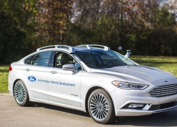 Ford'un Yeni Sürücüsüz Arabaları Sıradan Bir Araba Gibi Görünüyor