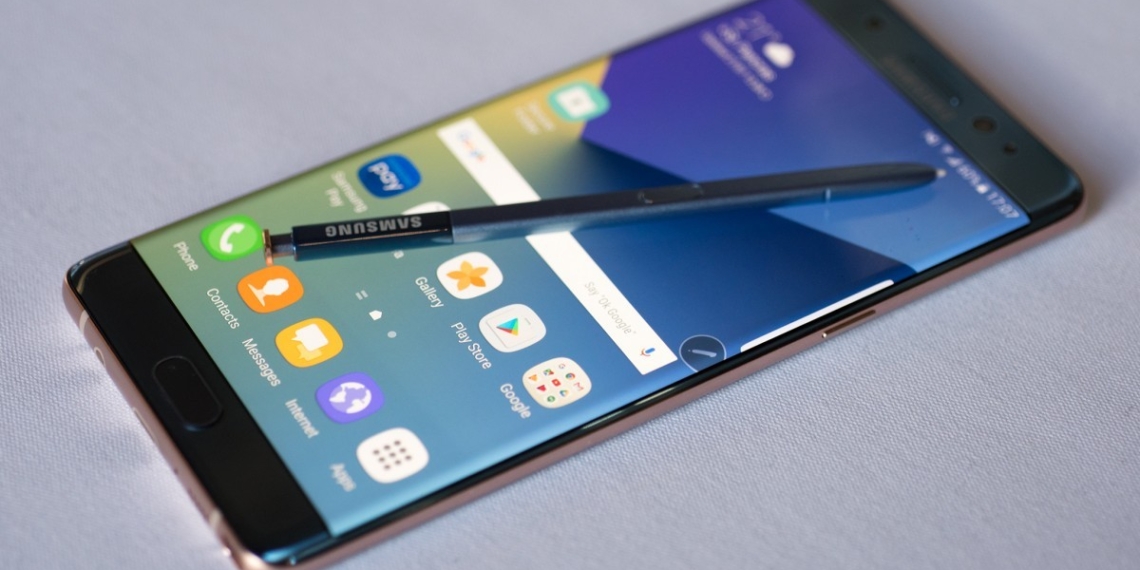 Galaxy Note 7'nin Adı Bile Uçuşun Gecikmesine Yetti