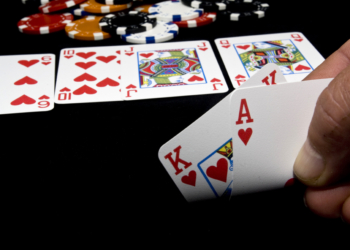 Poker Oynayan Yapay Zeka İlk Günden Ezdi Geçti