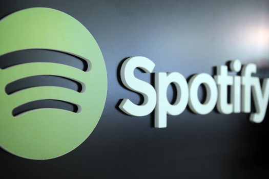 Prince’in Şarkıları Spotify, Apple Music ve Diğer Platformlara Geldi