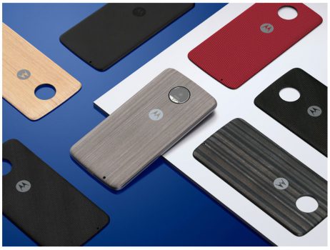 3 Ay Boyunca Lenovo Moto Z Play Alanlara Moto Shell Ücretsiz