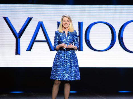 Yahoo'nun CEO'su Marissa Mayer Yıllık Gelirini Çalışanlara Verecek Yahoo'nun CEO'su Marissa Mayer Yıllık Gelirini Çalışanlara Verecek