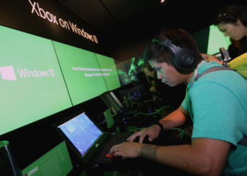 Microsoft'un Bir Çok Ürünü Bir Süre Kullanılamaz Hale Geldi