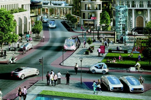 Mercedes ve Bosch Sürücüsüz Araçlar için Kolları Sıvadı