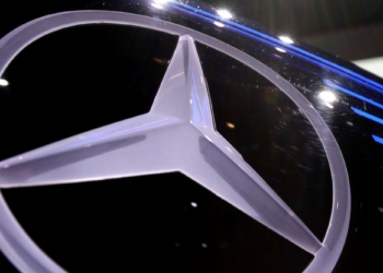 Mercedes ve Bosch Sürücüsüz Araçlar için Kolları Sıvadı