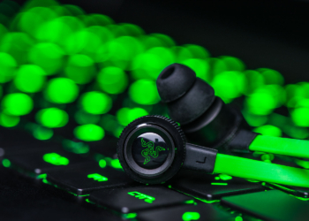 Razer Lightning Girişli ve Kablosuz İki Yeni Kulaklık Çıkardı