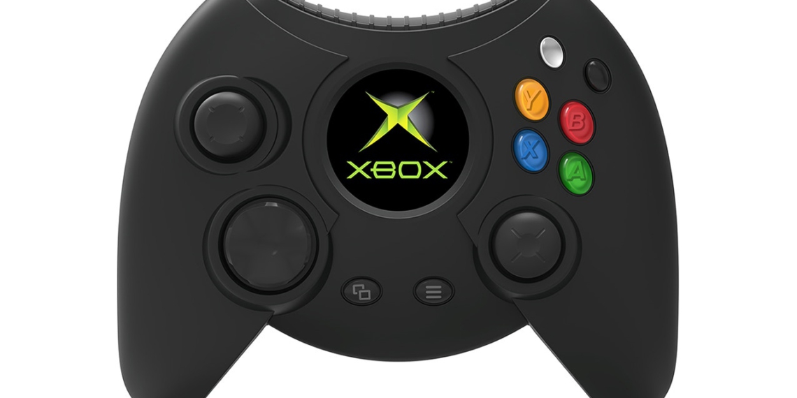 Orijinal Xbox'ın Klasik Duke Kontrolcüleri Tekrar Geri Geliyor