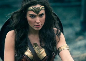 Wonder Woman, DC Comics Evreninin Geleceğini Garantiledi!