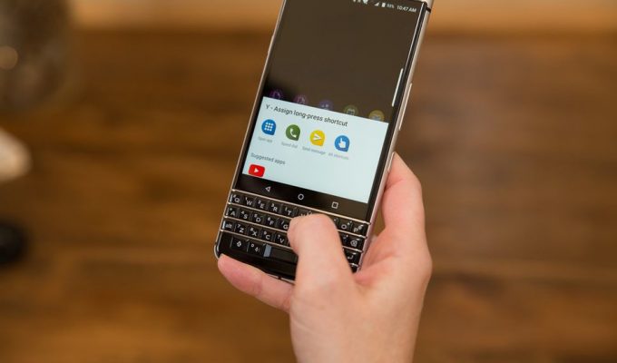 BlackBerry'nin Yeni Modelinde Fiziksel Klavye Yer Almayacak