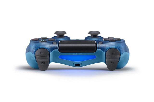 Sony, Bu Ay PlayStation 4 İçin 3 Yeni Şeffaf Kontrolcü Çıkarıyor