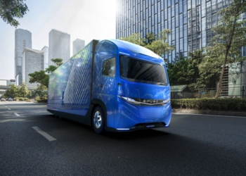 Daimler, Elektrikli Tır Modelini Tesla'dan Önce Duyurdu