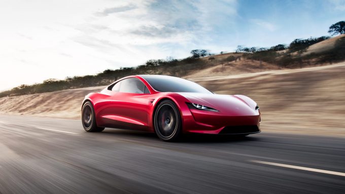 Tesla'nın Efsanevi Spor Aracı Roadster Yenilendi!